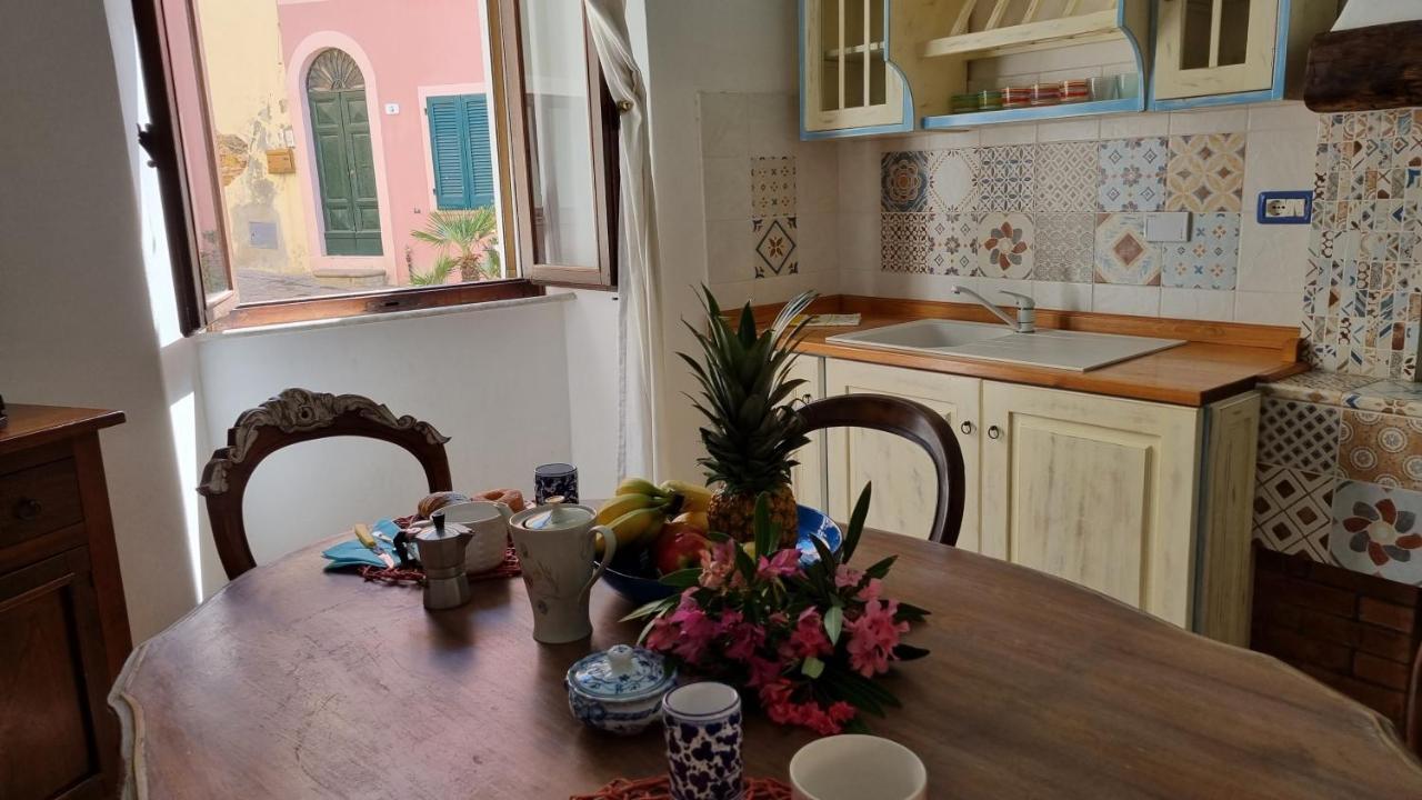La Terrazza Nel Cuore Di Capoliveri Zewnętrze zdjęcie